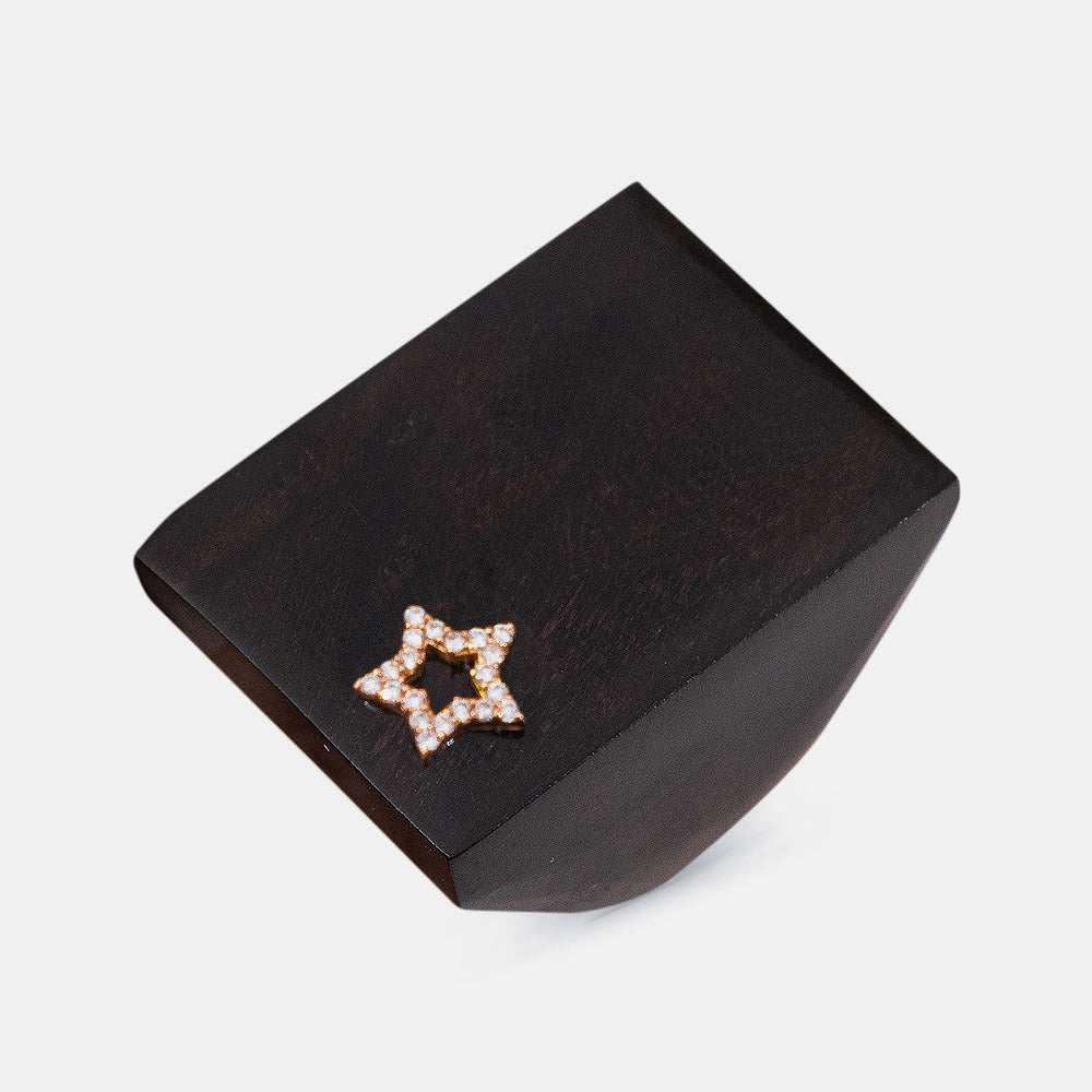 Anillo de ébano y brillantes con oro de 18 kt